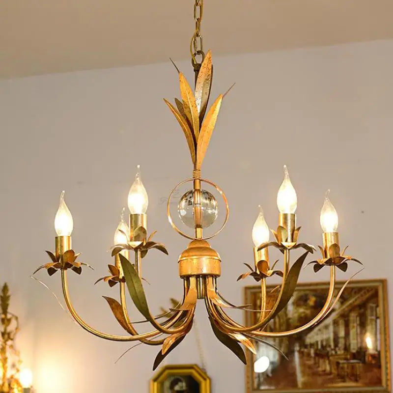 lampadario vintage in ferro retrò a 6 bracci per illuminazione nostalgica