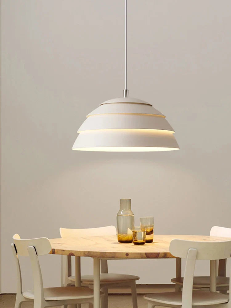 lampadario moderno minimalista stile crema per decorazione illuminazione