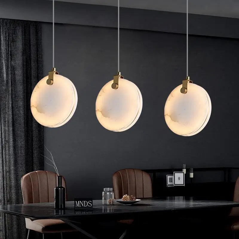 Lampadario sospeso in marmo dorato LED