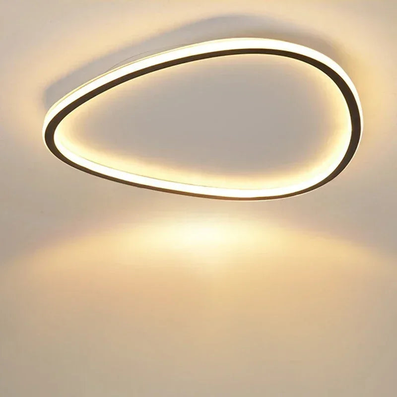 Lampadario Contemporaneo Raffinato e Luminoso