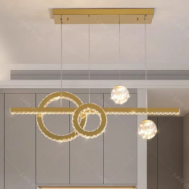 lampadario moderno in cristallo per illuminazione interna