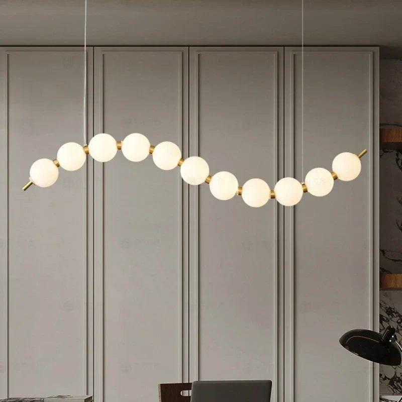 Lampadario acrilico moderno ed elegante