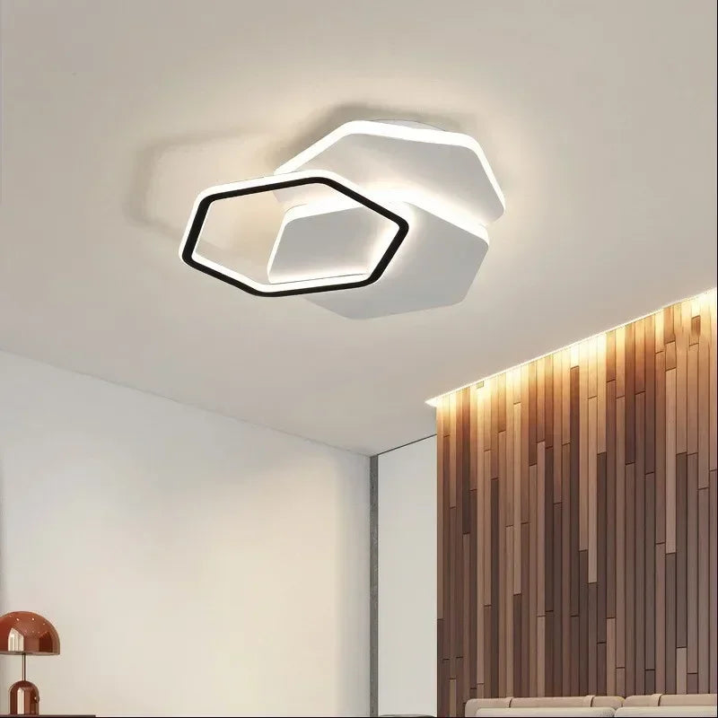 Lampadario LED dal design moderno ed elegante