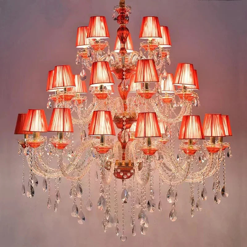 lampadario in cristallo design per decorazione di ristorante e caffè
