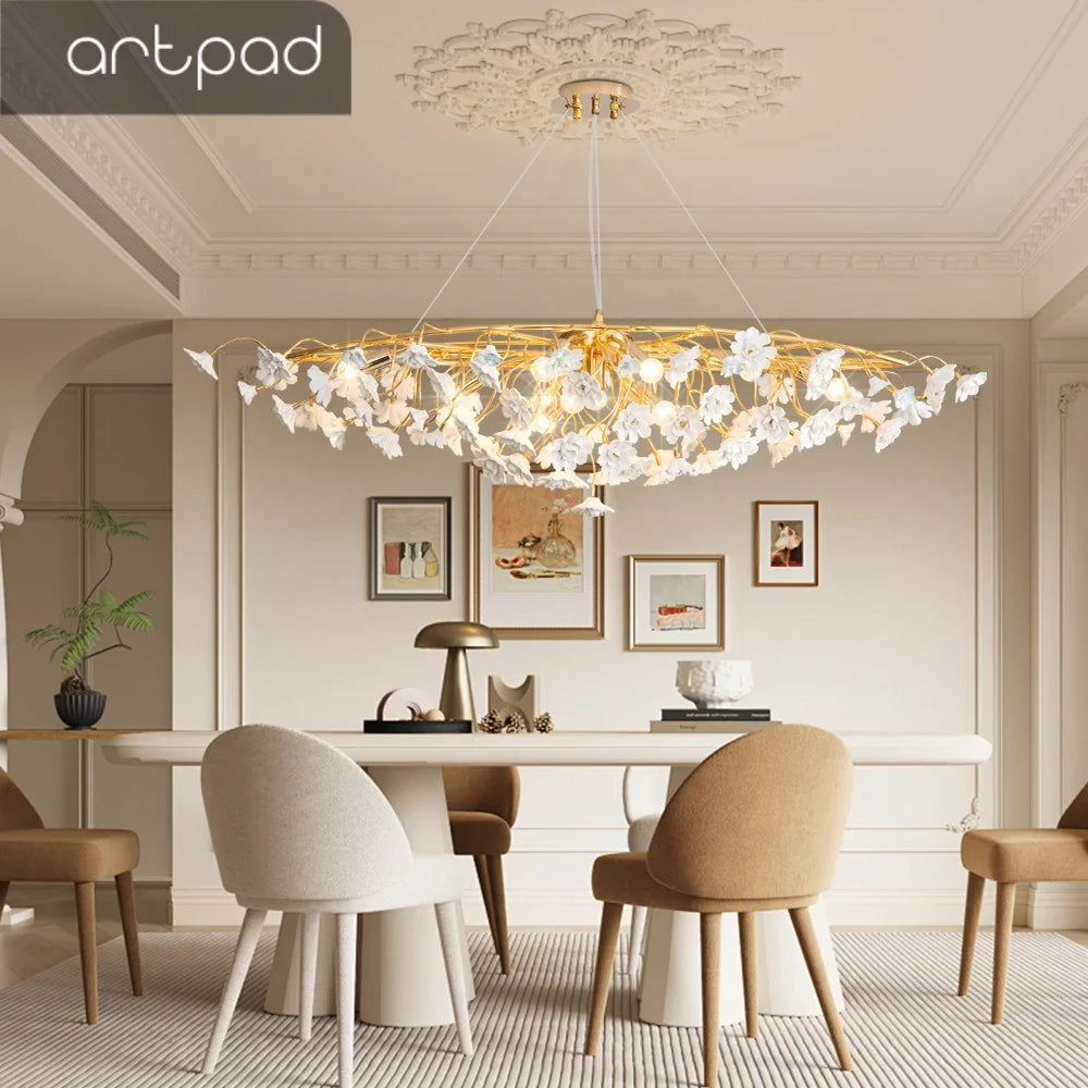 lampadario romantico a fiori per decorazione d'interni elegante