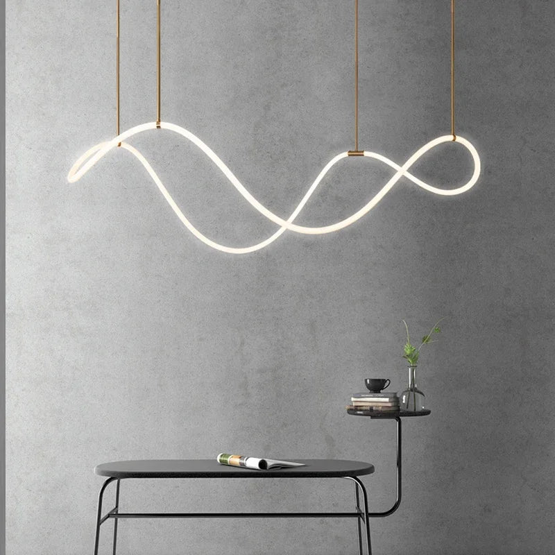 Lampadario nordico modulabile elegante e luminoso