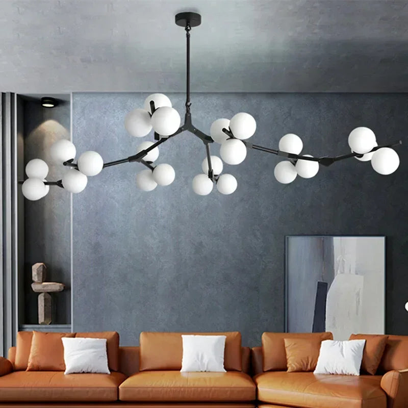 Lampadario moderno LED con rami d'albero e sfere di vetro