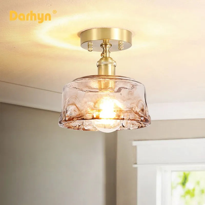 Lampadari nordici in vetro elegante