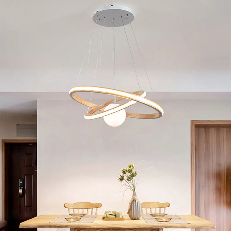Lampadario moderno ad anelli sospesi