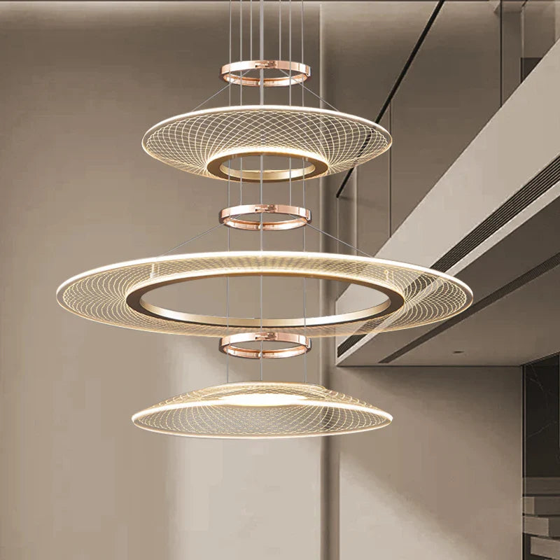 Lampadario design moderno e luminoso