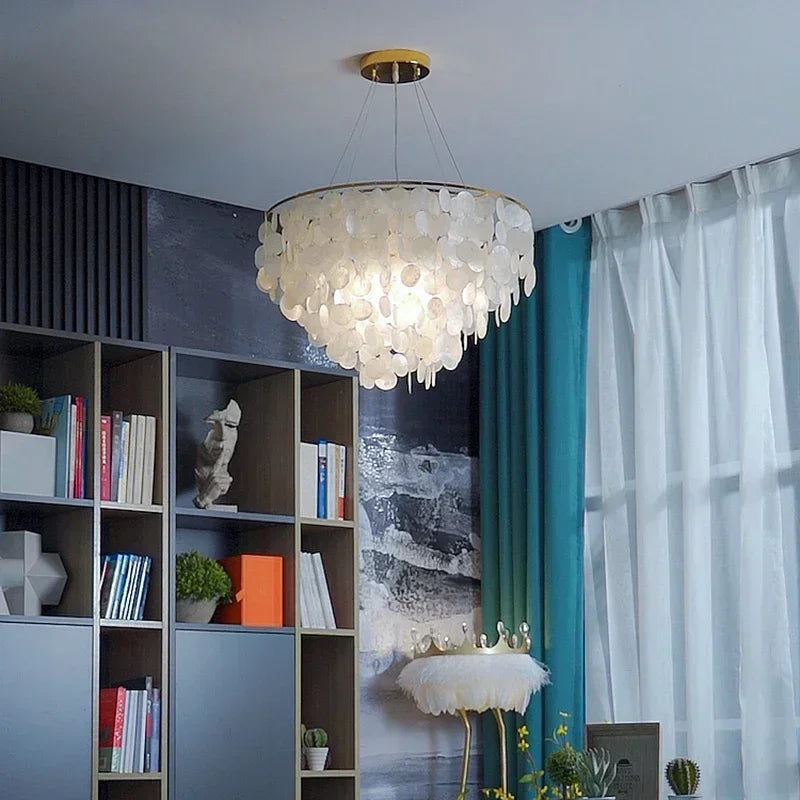 Eleganza marina moderna sospesa