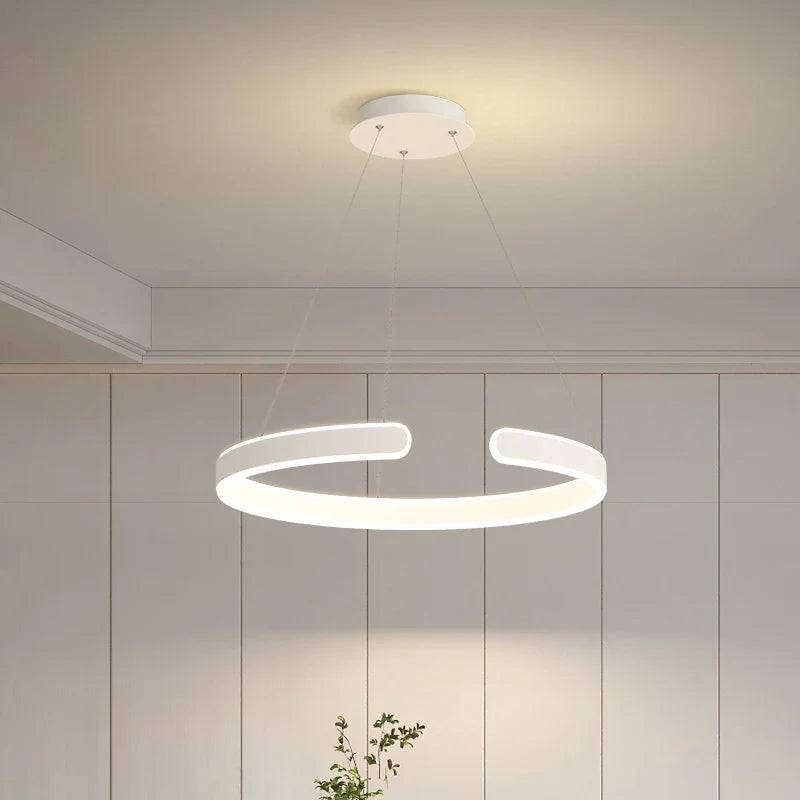 Lampadario chic design moderno luminoso