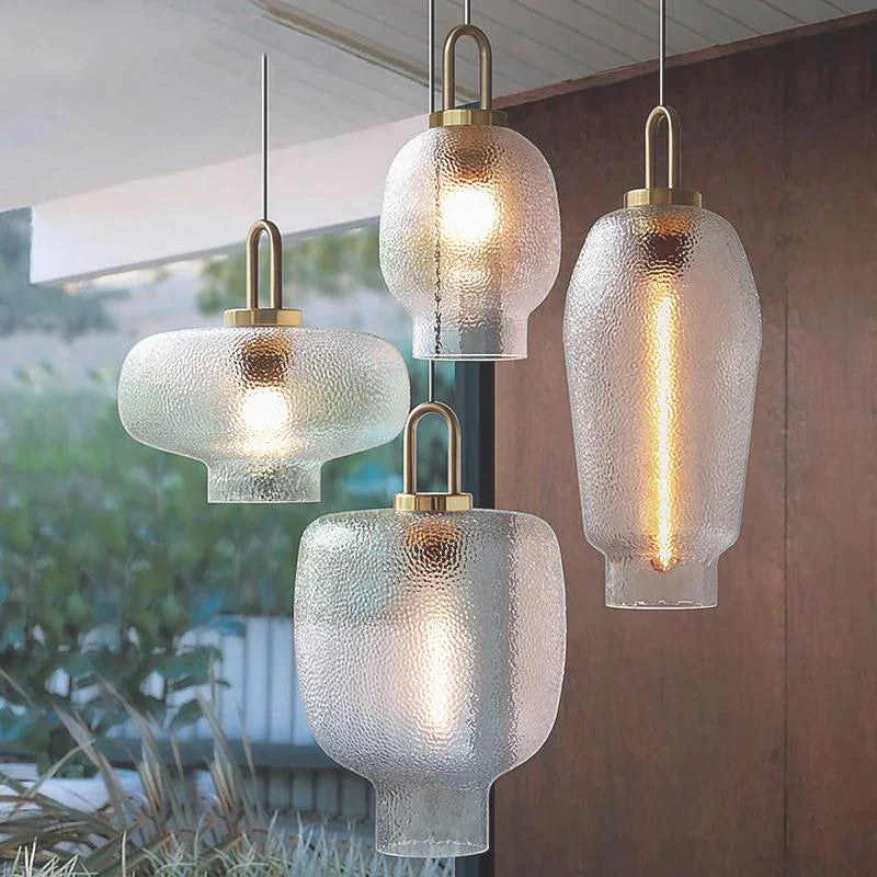 lampadario in vetro minimalista dallo stile lussuoso e leggero