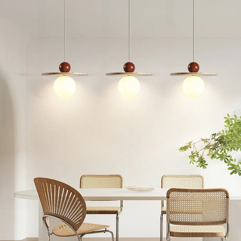 lampadario rotondo in pietra e legno con cavo regolabile per