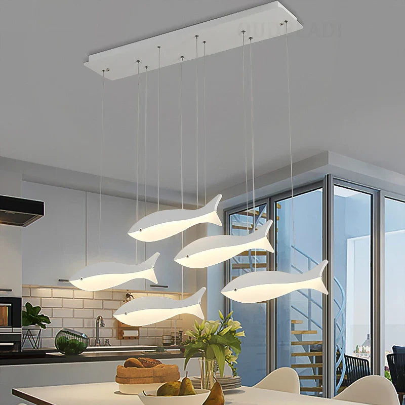 Lampadario LED design acquatico elegante