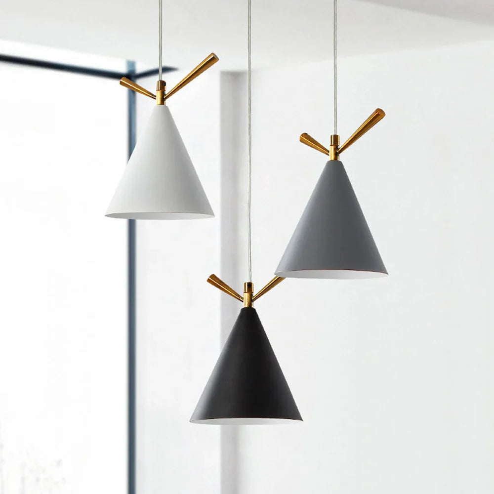 Lampadario LED retrò elegante design.