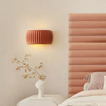 Lampe murale design nordique demi-cercle strié