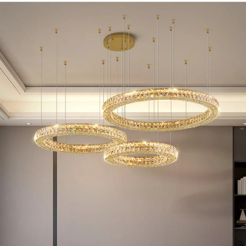 Lampadario in cristallo contemporaneo brillante
