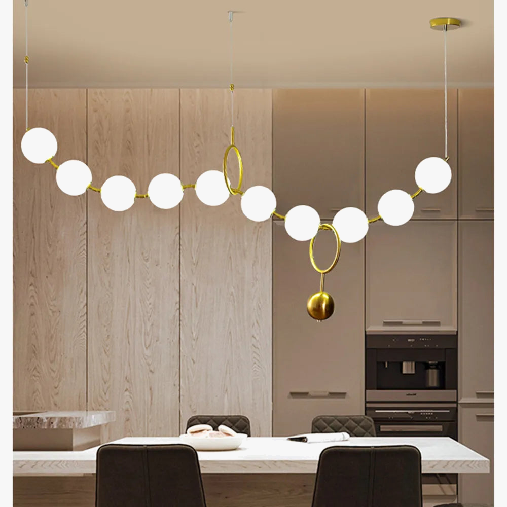 lampadario a led a catena di sfere in vetro elegante e moderno