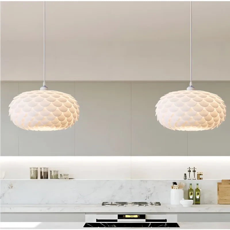 Lampadario contemporaneo scandinavo sospeso.