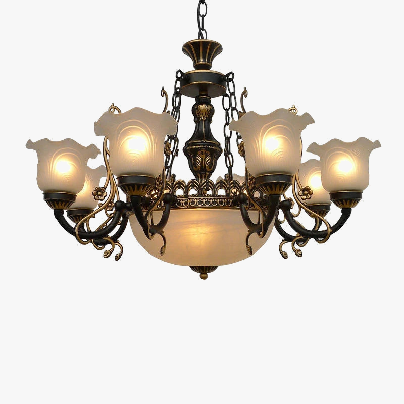 Lampadario in ferro battuto elegante artigianale