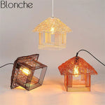 Maison Suspendue Style Country Luminaire Chambre